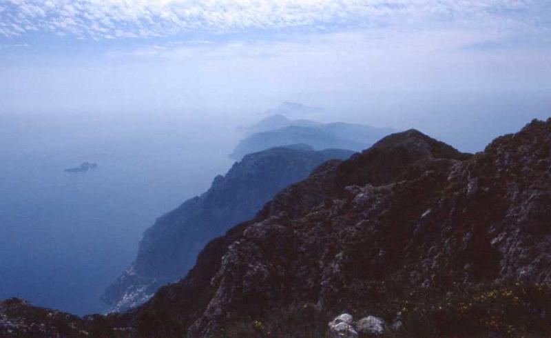 62-Costiera amalfitana, penisola sorrentina e Capri,dal Molaro,aprile 1990.jpg